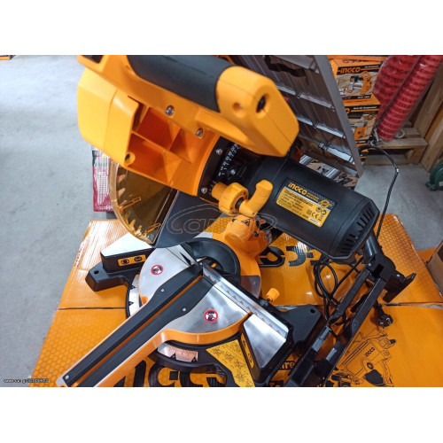 Универсальная торцовочная пила 1800Вт 305мм INGCO MT2S18002 INDUSTRIAL