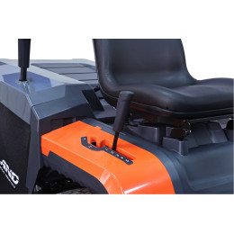 Газонокосилка бензиновая самоходная с сиденьем (райдер) ELAND LT-4384P